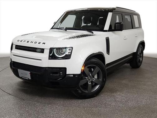 2025 Land Rover Defender 110 P400 X-Dynamic SE