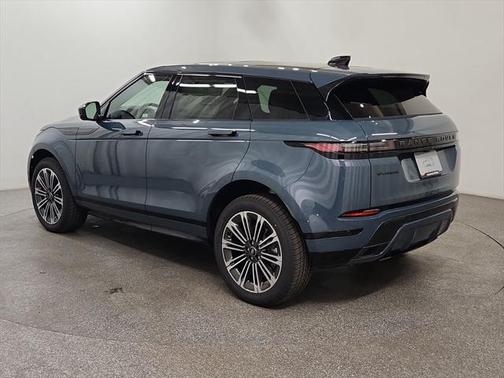 2026 Land Rover Range Rover Evoque Dynamic SE