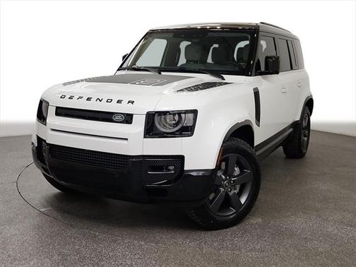 2025 Land Rover Defender 110 P400 X-Dynamic SE