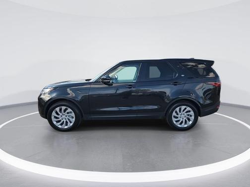 Santorini Black Metallic 2025 Land Rover Discovery P300 S