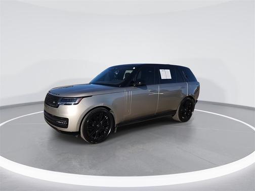 2025 Land Rover Range Rover P400 SE 7 Seat