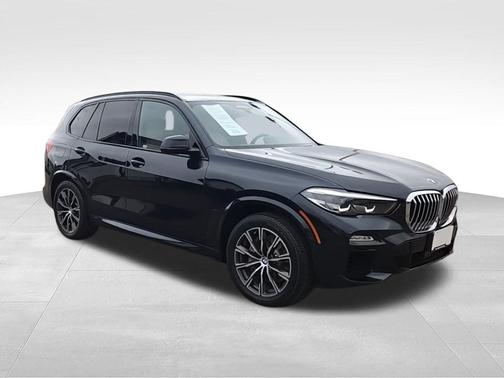 Carbon Black Metallic 2019 BMW X5 xDrive50i