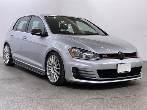 2016 Volkswagen Golf GTI 2.0T SE 4-Door