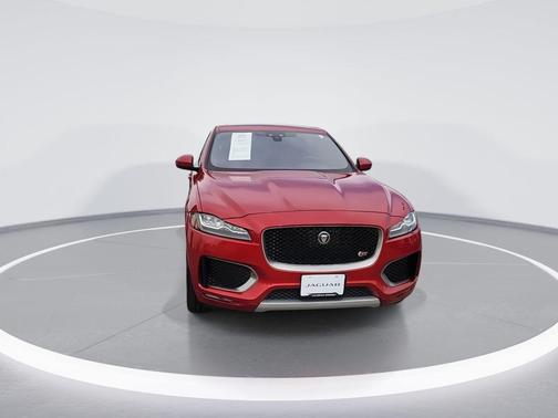 Firenze Red Metallic 2019 Jaguar F-PACE S