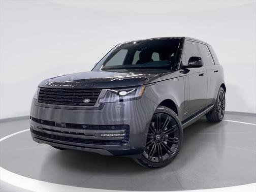 2025 Land Rover Range Rover P400 SE