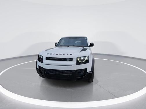 Fuji White 2023 Land Rover Defender 130 X-Dynamic SE