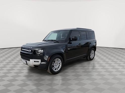 Santorini Black Metallic 2025 Land Rover Defender 110 P300