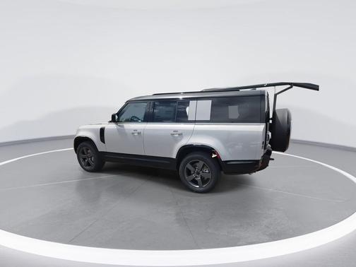 Borasco Grey Metallic 2026 Land Rover Defender X-Dynamic SE