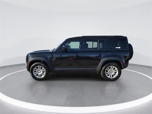 2025 Land Rover Defender 110 P300