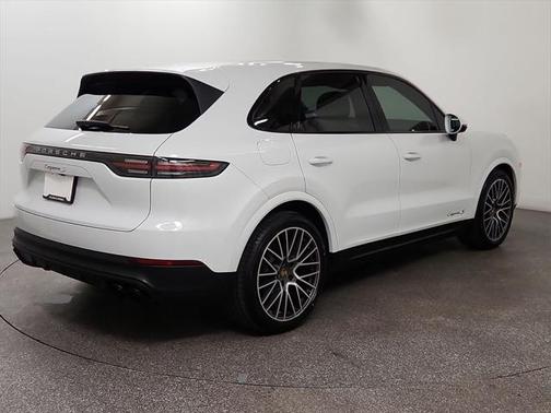2021 Porsche Cayenne S