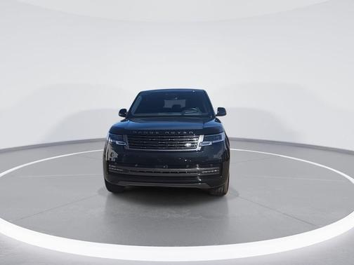 Santorini Black Metallic 2026 Land Rover Range Rover P400 SE 7 Seat