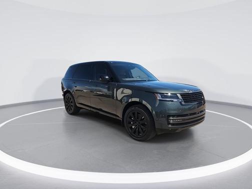 Belgravia Green Metallic 2026 Land Rover Range Rover P530 SE 7 Seat