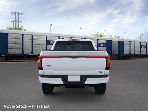 2025 Ford F-150 Lightning LARIAT