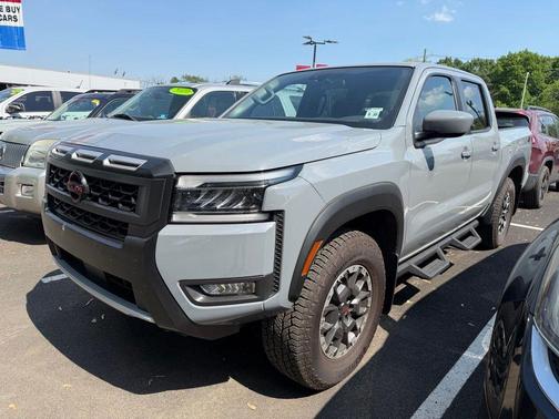Boulder Gray Metallic 2025 Nissan Frontier PRO-4X