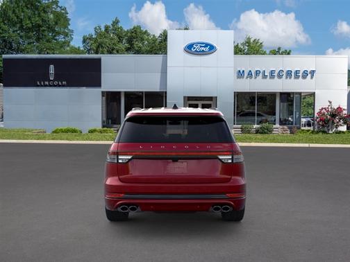 Red Carpet 2025 Lincoln Aviator Reserve AWD