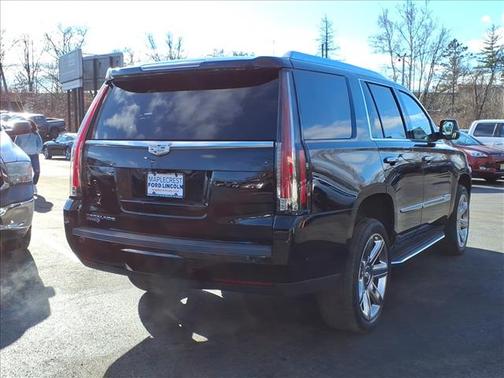 2020 Cadillac Escalade Luxury