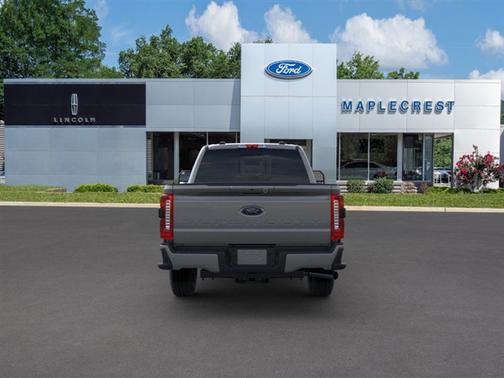 2025 Ford F-350 Lariat Super Duty