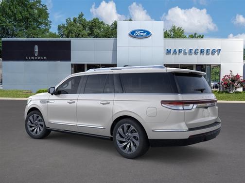 Ceramic Pearl Metallic 2024 Lincoln Navigator L Reserve