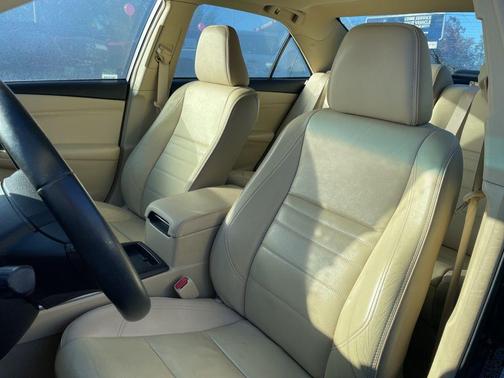 2015 Toyota Camry XLE