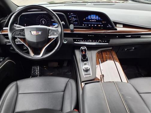 2022 Cadillac Escalade ESV Luxury