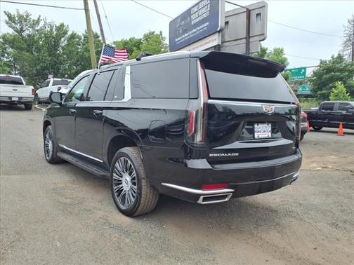 2022 Cadillac Escalade ESV Luxury