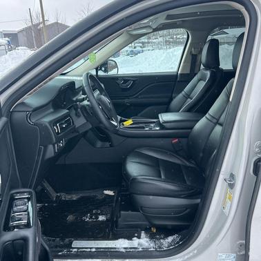 2022 Lincoln Aviator Standard AWD