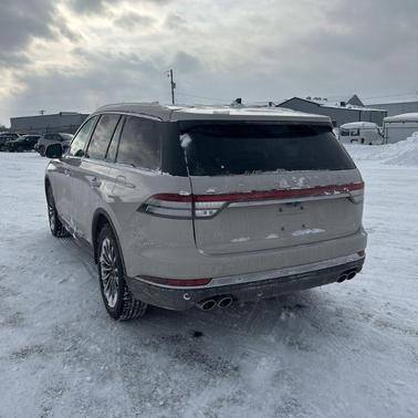2022 Lincoln Aviator Standard AWD