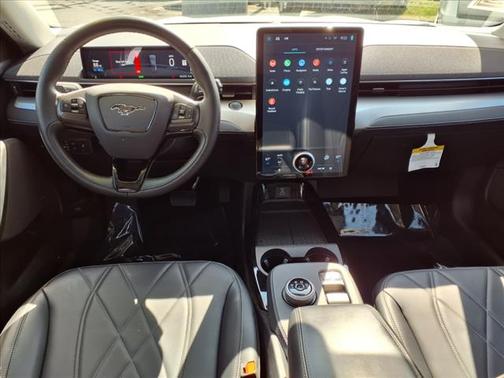 2022 Ford Mustang Mach-E Select