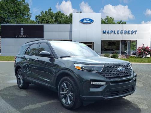 Forged Green Metallic 2023 Ford Explorer XLT