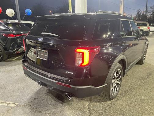 2023 Ford Explorer ST-Line