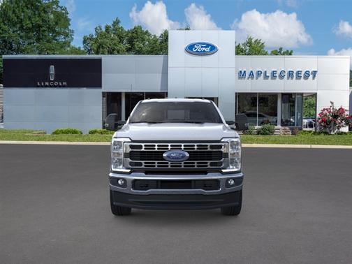 Oxford White 2026 Ford F-350 XLT