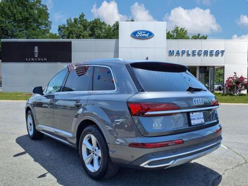 2021 Audi Q7 45 Premium Plus