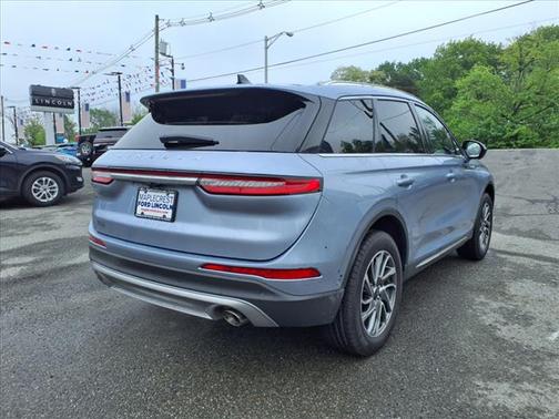 2022 Lincoln Corsair Standard