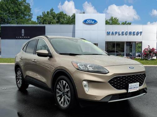 2020 Ford Escape Titanium