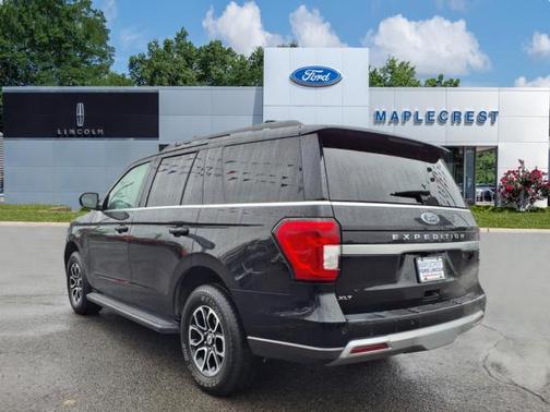 2024 Ford Expedition XLT