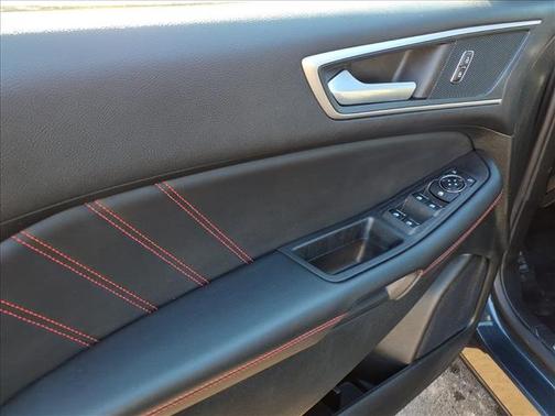 2024 Ford Edge ST Line