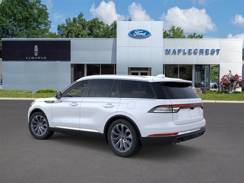 Pristine White 2026 Lincoln Aviator Premiere
