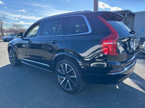 2024 Volvo XC90 B6 Plus Bright Theme 7-Seater