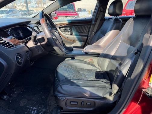 2014 Ford Taurus Limited