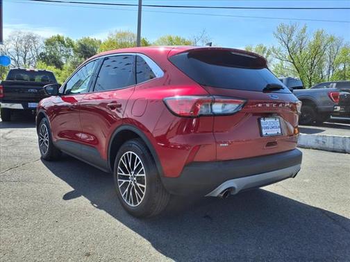 2022 Ford Escape PHEV SE