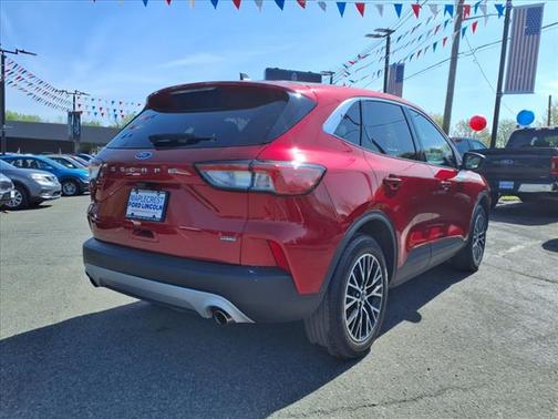 2022 Ford Escape PHEV SE