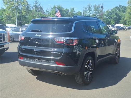 Diamond Black 2022 Jeep Compass Limited