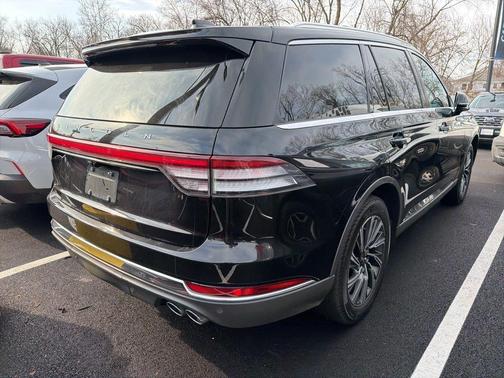 2025 Lincoln Aviator Livery