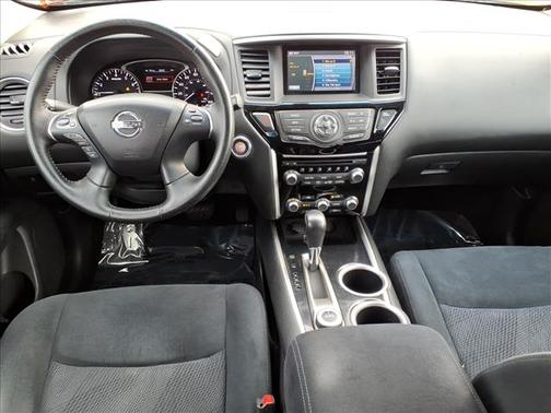 2013 Nissan Pathfinder SV