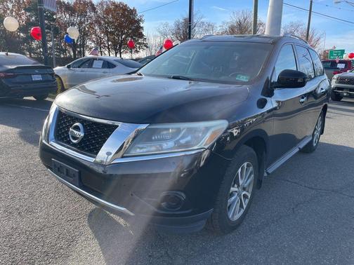 2013 Nissan Pathfinder SV