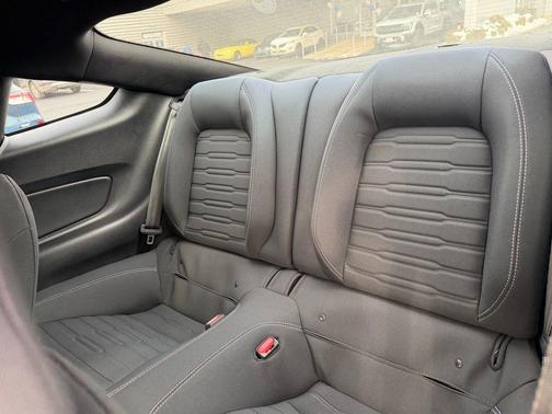 2021 Ford Mustang Mach 1