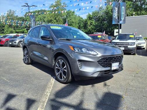 2021 Ford Escape SE