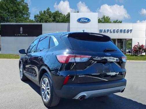 Agate Black Metallic 2022 Ford Escape SEL