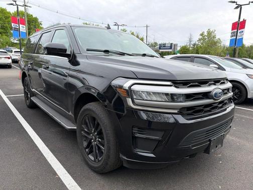 Black Metallic 2023 Ford Expedition Max XLT