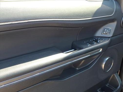 Black Metallic 2023 Ford Expedition Max XLT